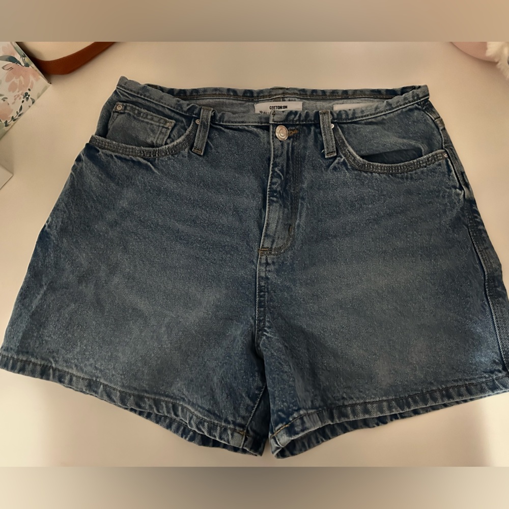 Cotton on- harley denim shorts
